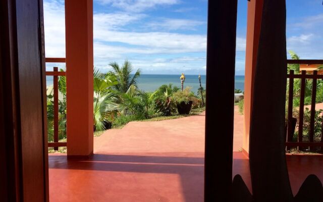 Oasis Lodge