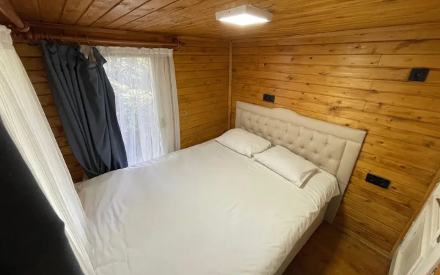 Çeli̇k Resort