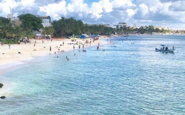 Encantador departamento con vista a la alberca