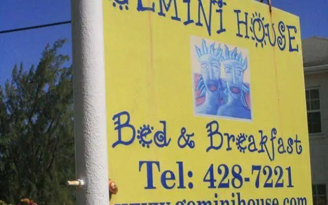 Gemini House Bed & Breakfast