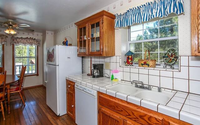 Great Spirit Escape 1476 by RedAwning