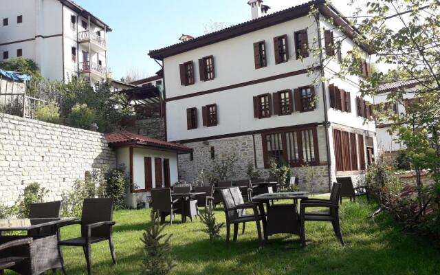 Safranbolu Camlica Konagi Carsi Evi