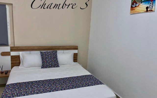 Chambre d'hote Ylang in Mamoudzou, France from 147$, photos, reviews - zenhotels.com lobby