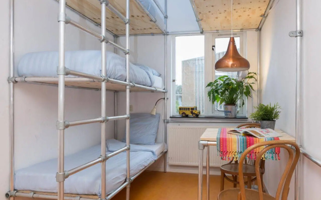 Jorplace Beach Hostel