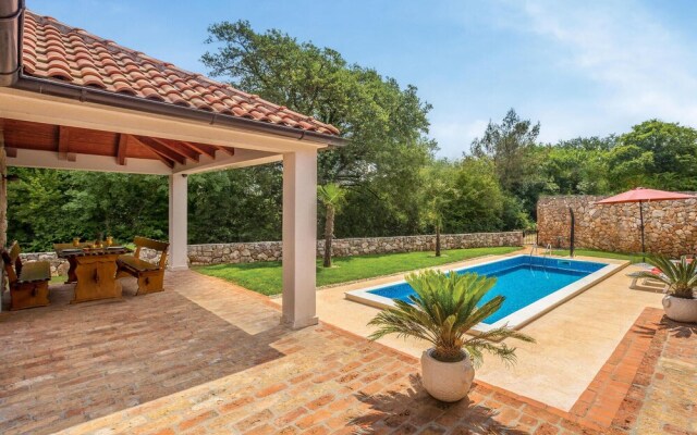 Amazing Home in Gostinjac With Wifi and 3 Bedrooms