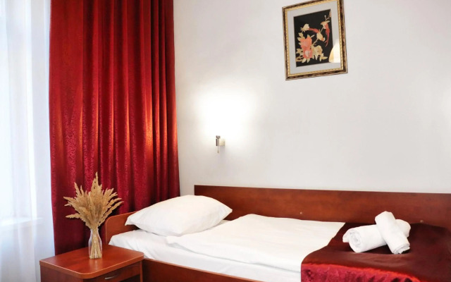 Lothus Hotel