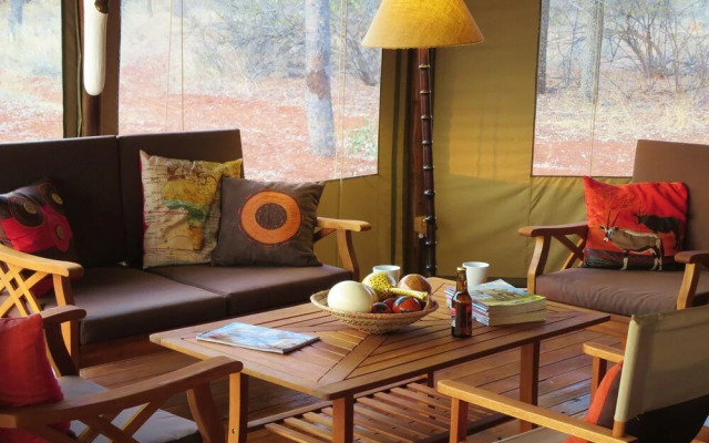 Iphofolo Lodge
