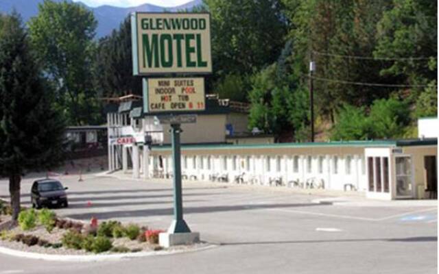 Glenwood Inn & Suites