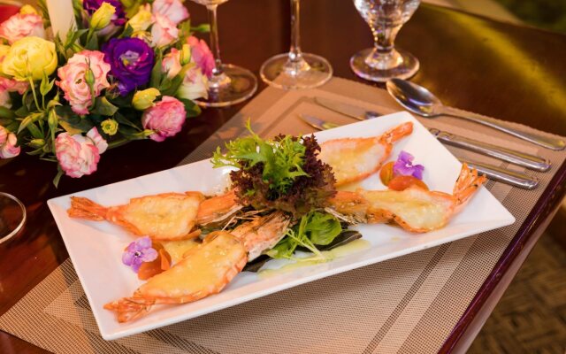 TTC Hotel Premium Ngoc Lan