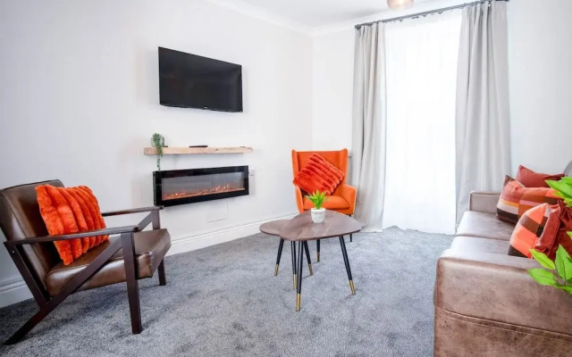 No 7 Moorfield Road - 3 Bed Townhouse - Narberth