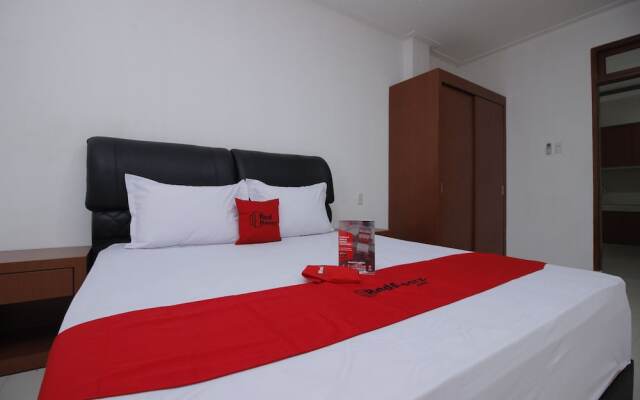 RedDoorz Plus near Ragunan Zoo