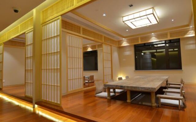 Royal Hot Spring Boutique Hotel