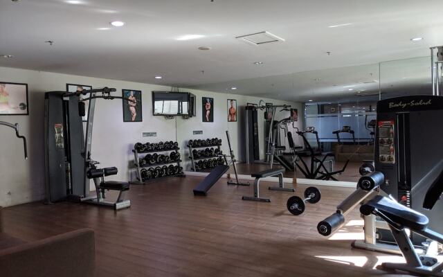 Classic Modern Studio Room Apartment at The Square Surabaya