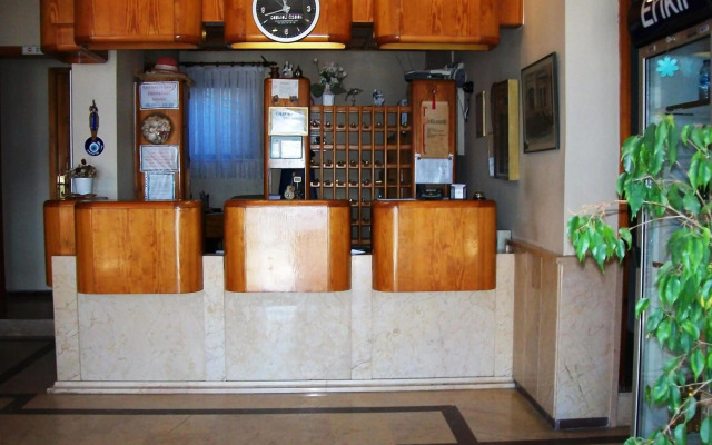 Kerman Hotel