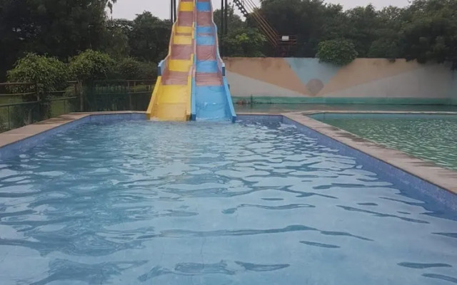Swapanlok Farms And Resorts