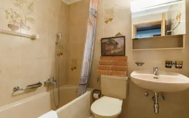 33-2 - One Bedroom