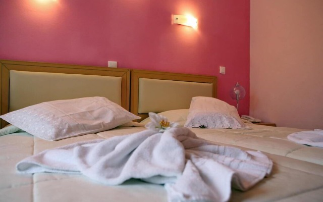 Theofilos Classic Hotel
