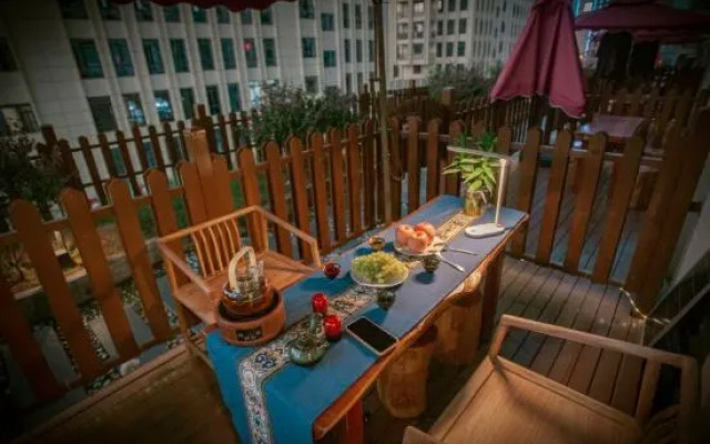 Zhangjiajie Qingjing Garden Homestay (Tianmenshan Cableway Station)