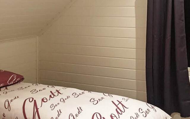 8 Person Holiday Home in Svelgen