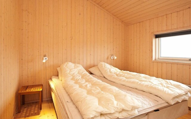 Spacious Holiday Home at Rodby With Whirlpool