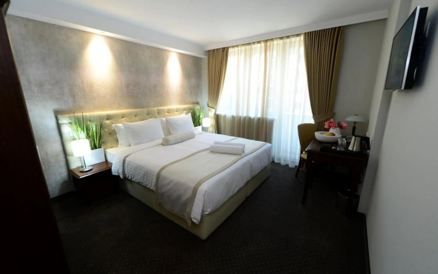Hotel Alexandar Square Boutique