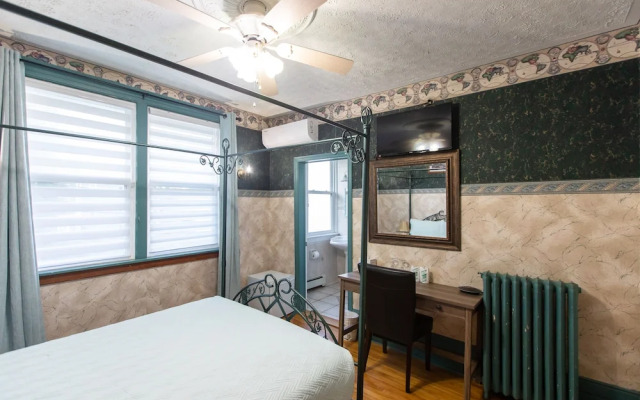 Prince Street Suites