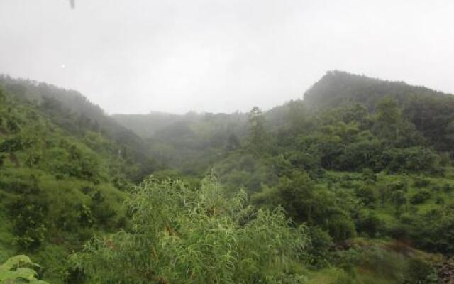 Chongqing Zhucheng Natural Oxygen Bar Guest House