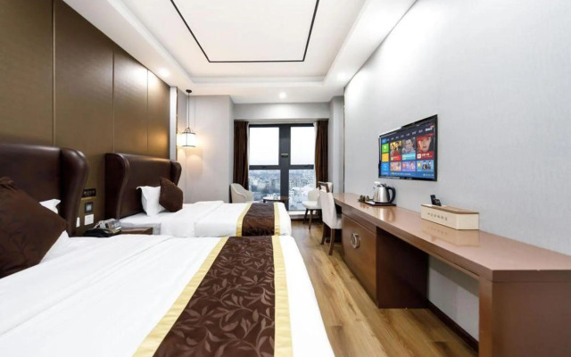 Four Alloy Nan Hotel