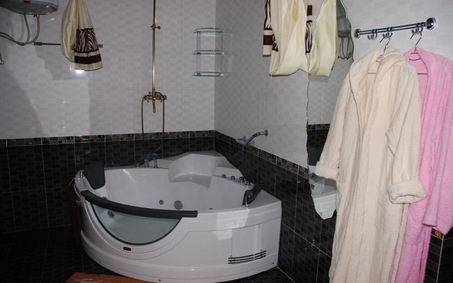 Almaz Guest House