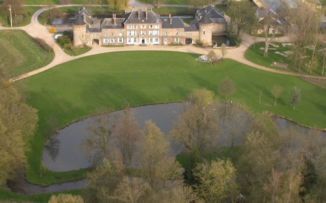 Le Domaine Chateau du Faucon