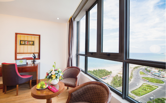 Le Hoang Beach Hotel Danang