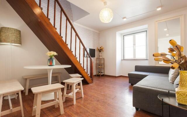 Liberty Duplex Three-Bedroom Apartment - by LU Holidays