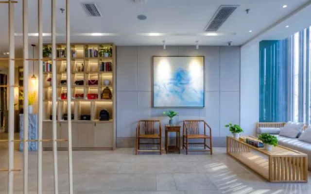 Zhengzhou Jujing Hotel