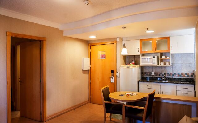 Manhattan Porto Alegre by Mercure