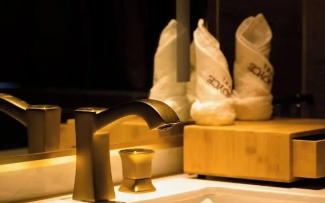 James Joyce Coffetel - Zhuhai Sports Center Mingzhu Station