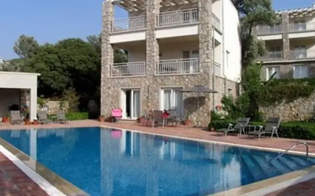 Holiday Villa BY2011