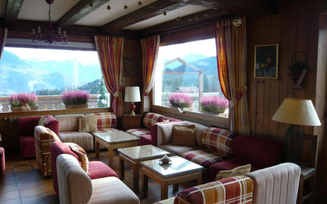 hotelImage