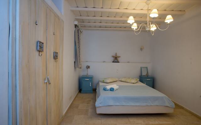 Beautiful Villa at Panormos