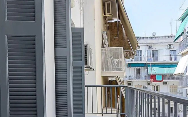 Brand New Flat In Central Location