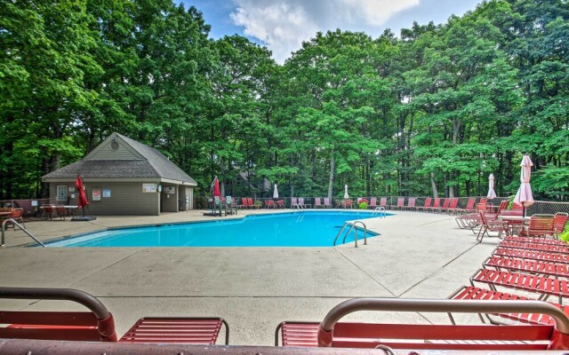 Wintergreen Resort Vacation Rental w/ Pool Access!