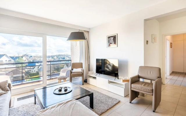 Goudenboom 502 Close to the sea and Center