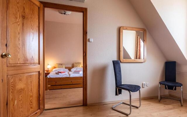 Il Gallo Nero Fekete Kakas tterem s Panzi