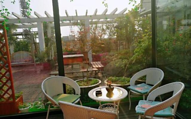 Luoyang Anximen Young Hostel