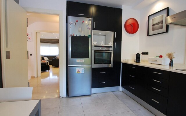 Holidays House