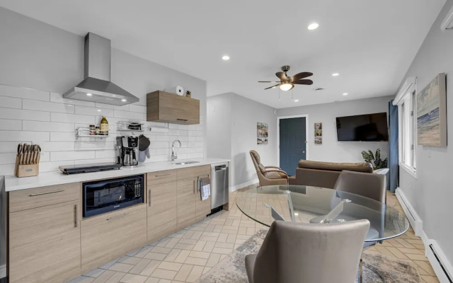 Coastal #1 and Cozy #2 - Seacliff Beach Suites