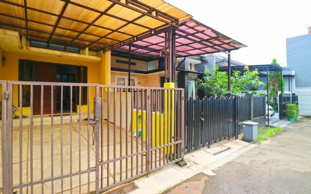 Kabin Kapsul Wisma Pondok Aren Hostel