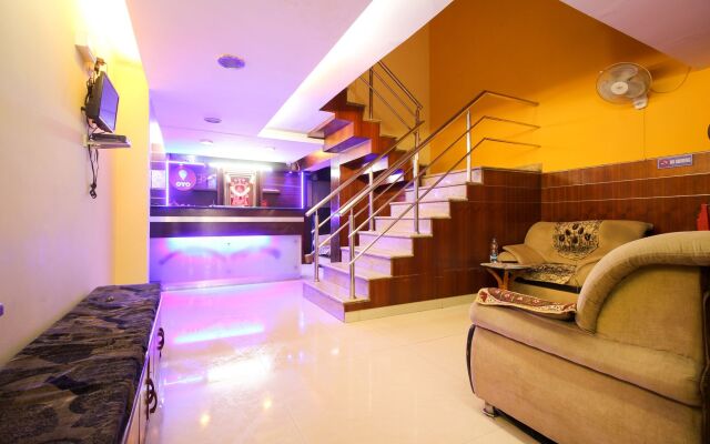 OYO 5590 Ujwal Residency