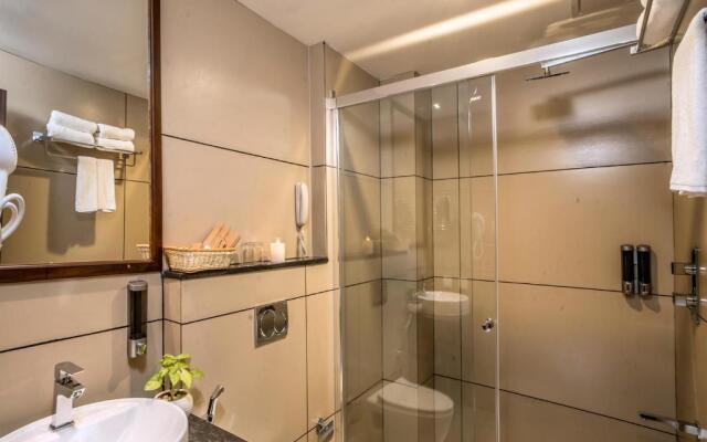Wild Avenue Resort & Spa