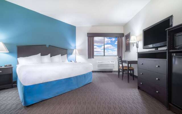 AmericInn by Wyndham Green Bay East