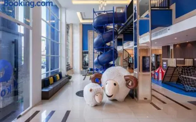Demeter Residences Suites